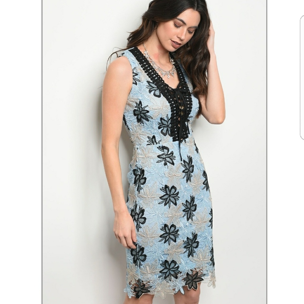 💦Light blue  black dress - Picture 2 of 3